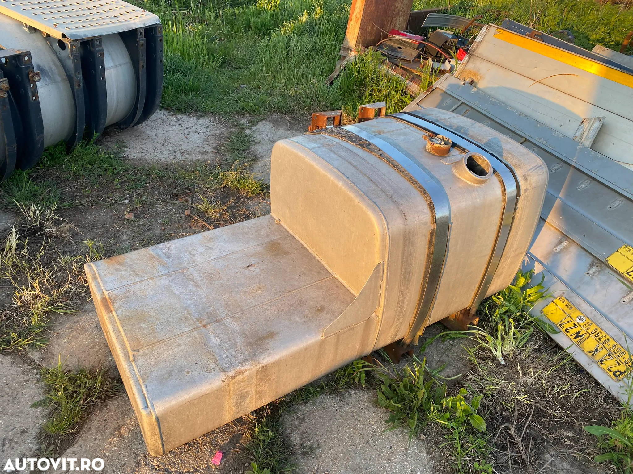 Rezervor din dezmembrari Cap tractor - poze reale - foarte multe modele disponibile - 6