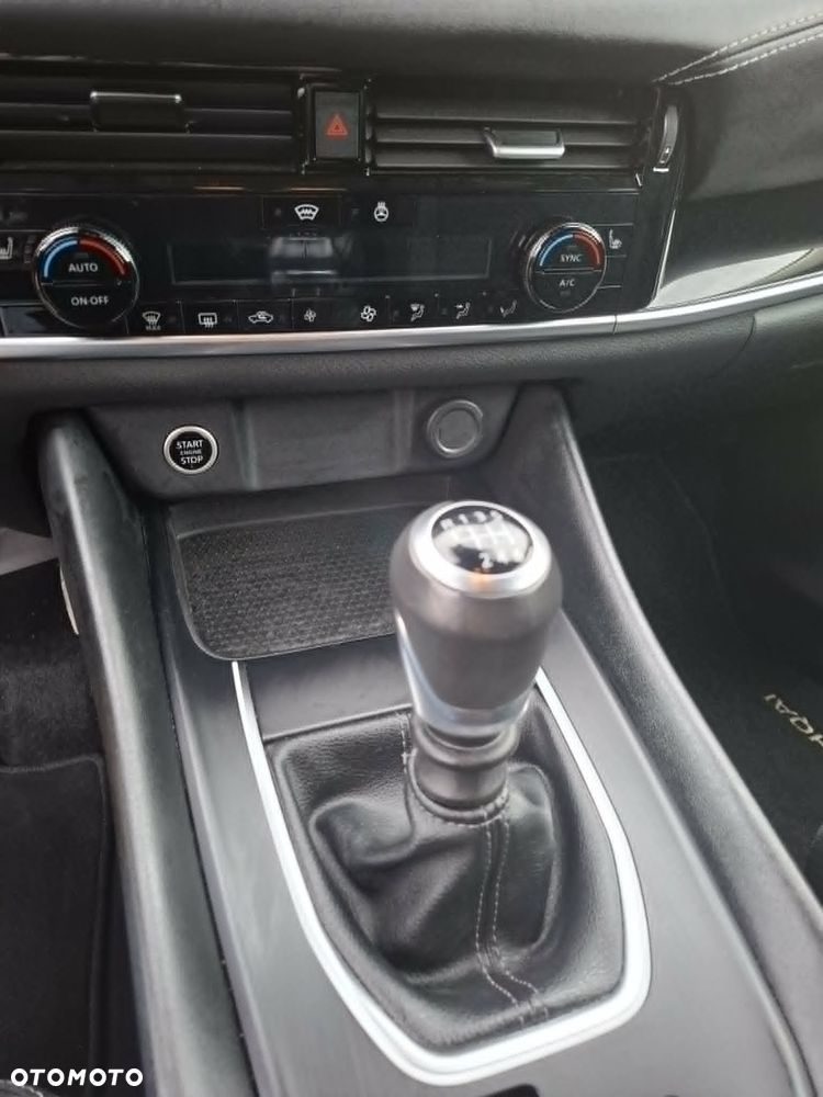 Nissan Qashqai 1.3 DIG-T MHEV N-Connecta - 6