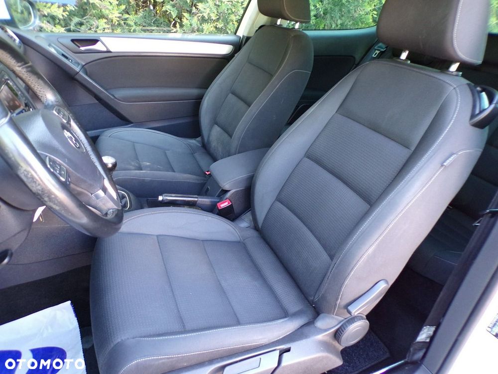 Volkswagen Golf - 19
