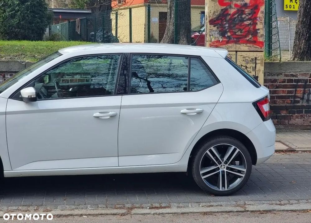 Skoda Fabia 1.2 TSI Ambition - 2