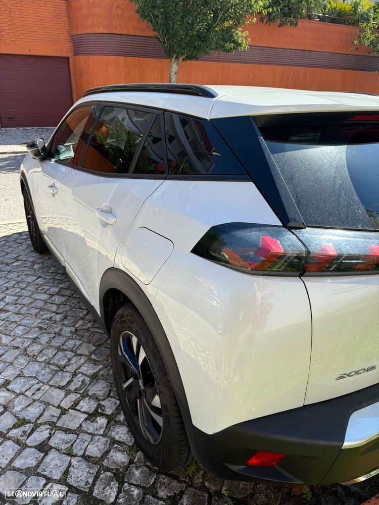 Peugeot 2008 PureTech 130 EAT8 Allure - 9