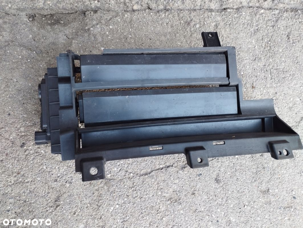 Wlot Roleta Żaluzja kierownica powietrza Kia EV6 86991-CVAA0 86981-CVAA0 - 7