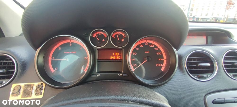 Peugeot 308 HDi FAP 110 Premium - 9