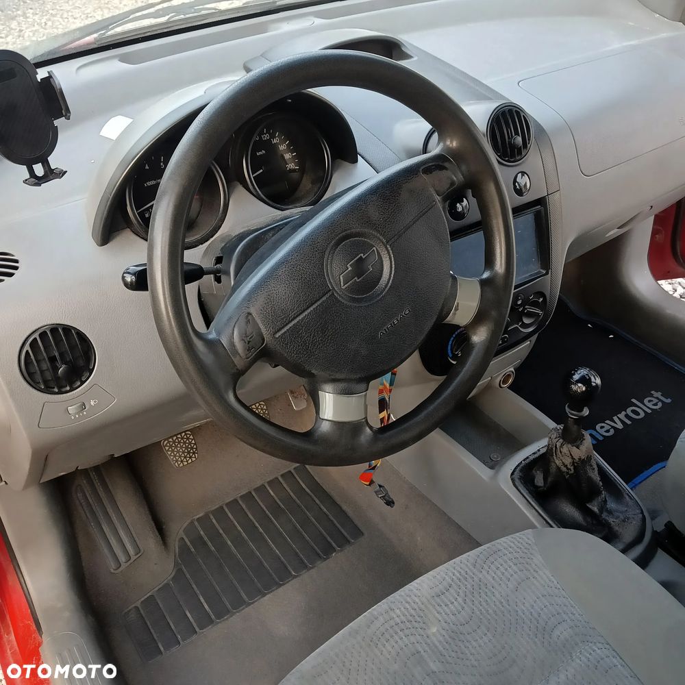 Chevrolet Aveo 1.4 Plus - 6