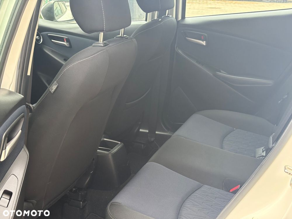 Mazda 2 SKYACTIV-G 90 Homura - 19
