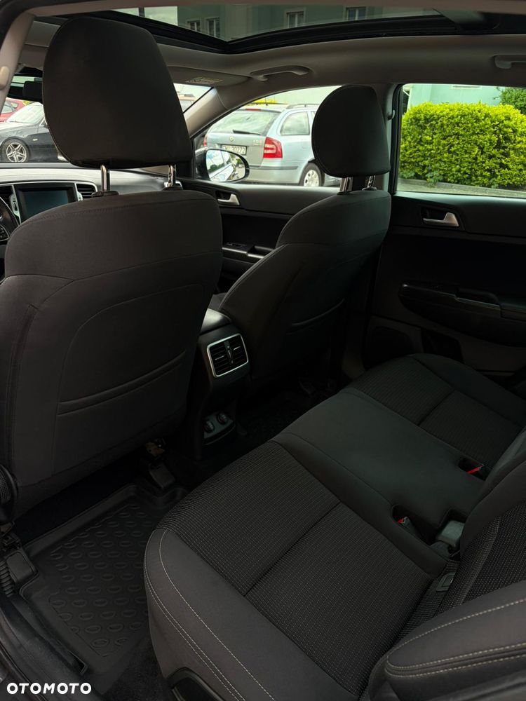 Kia Sportage 1.7 CRDI L 2WD DCT - 12
