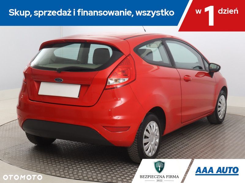 Ford Fiesta - 7