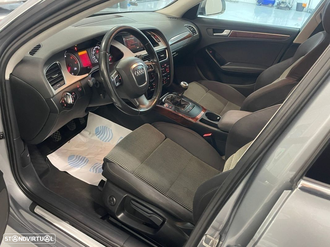 Audi A4 Avant 2.0 TDI exclusive - 23