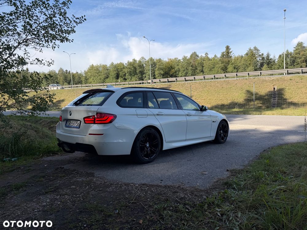 BMW Seria 5 2011 photo 4