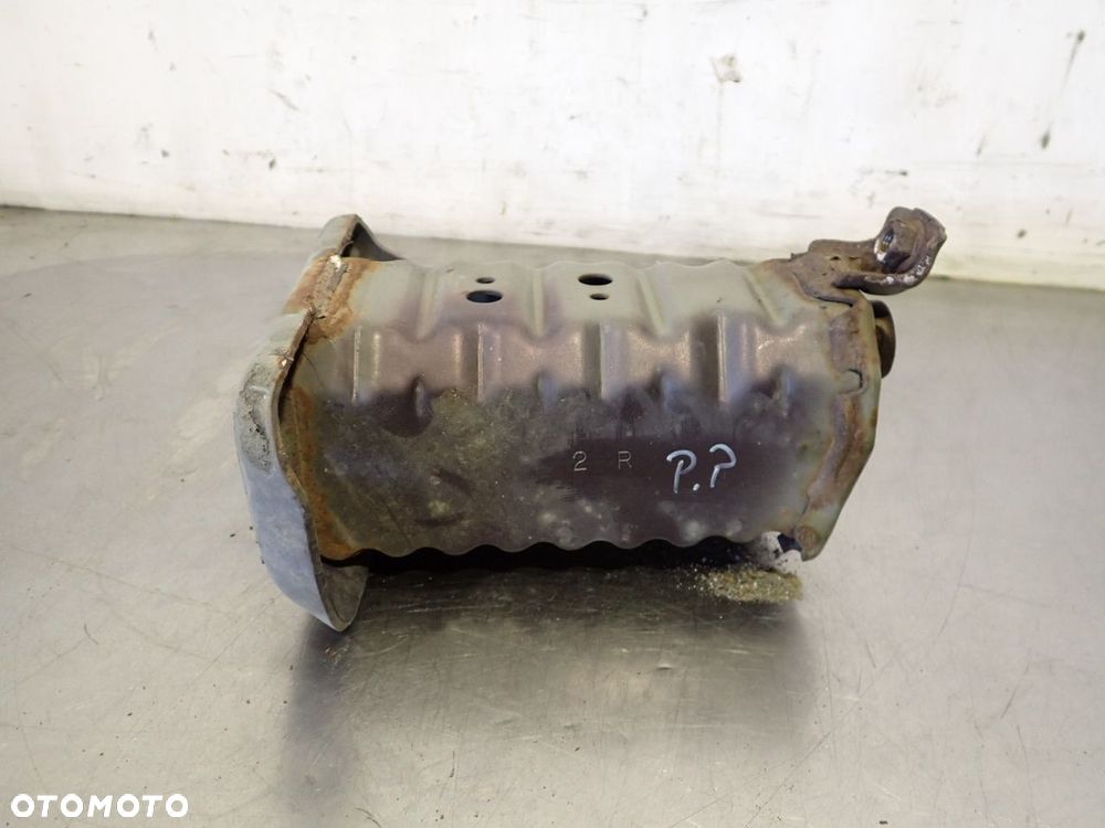 STREFA ZGNIOTU PRAWY PRZÓD TOYOTA URBAN CRUISER - 4