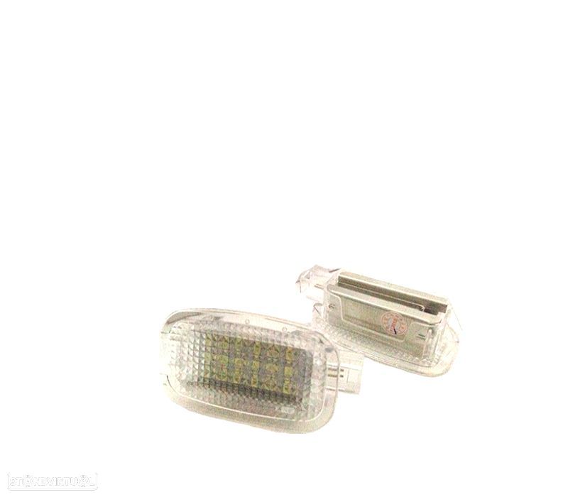 LÂMPADAS LED PARA PÉS E PORTAS PARA MERCEDES - 2