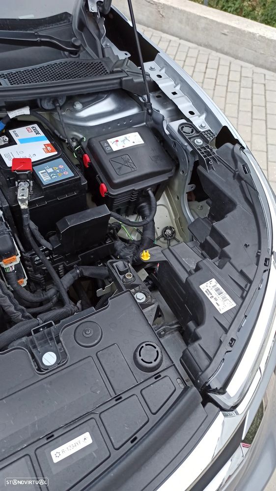 Citroën e-C4 Shine - 16