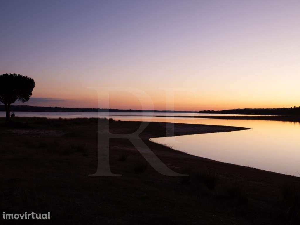 Lote 2 | Lote de Construção para Moradia T3 isolada com piscina no ... - Grande imagem: 4/19