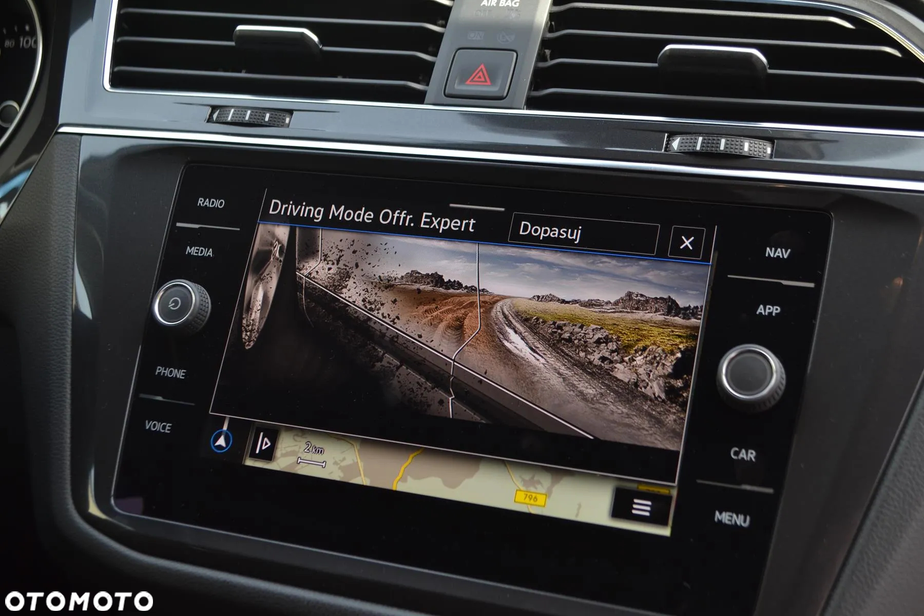 Volkswagen Tiguan Allspace 2.0 TSI 4Mot Comfortline DSG 7os - 34