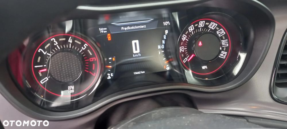 Dodge Challenger 5.7 R/T - 12