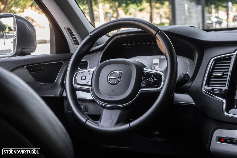 Volvo XC 90 T8 AWD Twin Engine Geartronic Momentum - 31