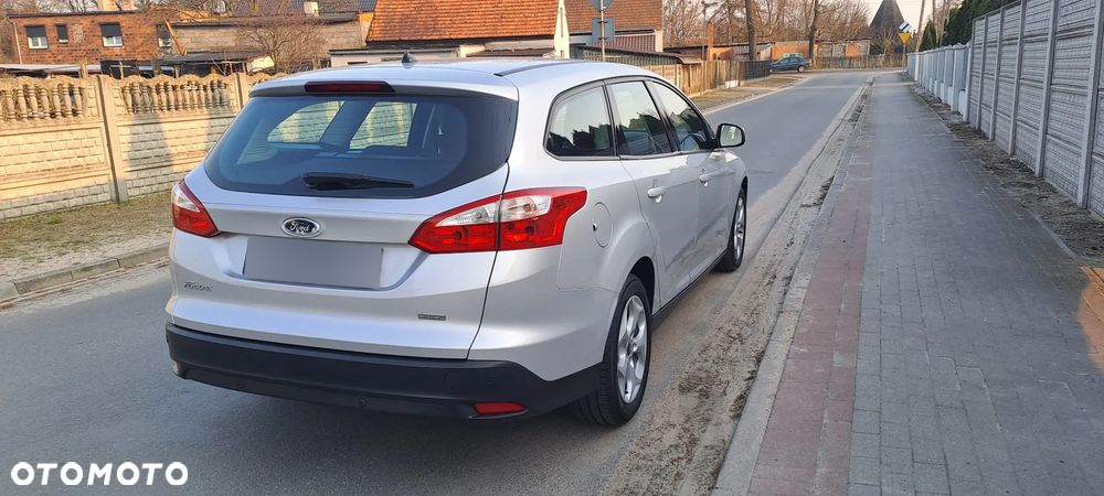 Ford Focus 1.0 EcoBoost Start-Stopp-System TREND - 5