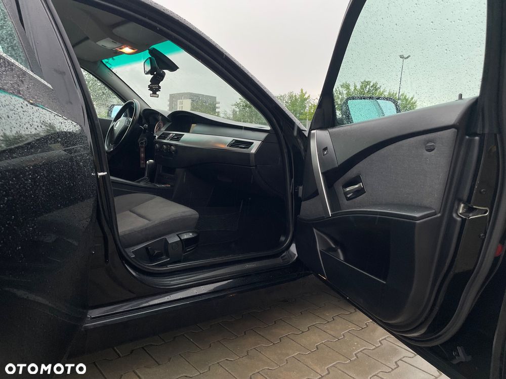 BMW Seria 5 - 21