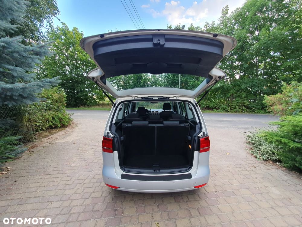 Volkswagen Touran 1.6 TDI DPF Comfortline - 8