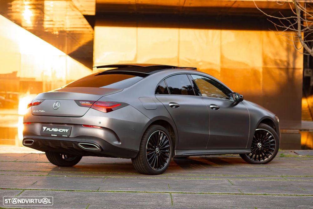 Mercedes-Benz CLA 250 e AMG Line - 36