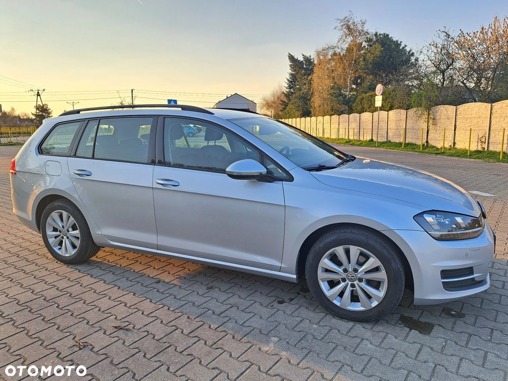 Volkswagen Golf 1.6 TDI BMT Comfortline - 3