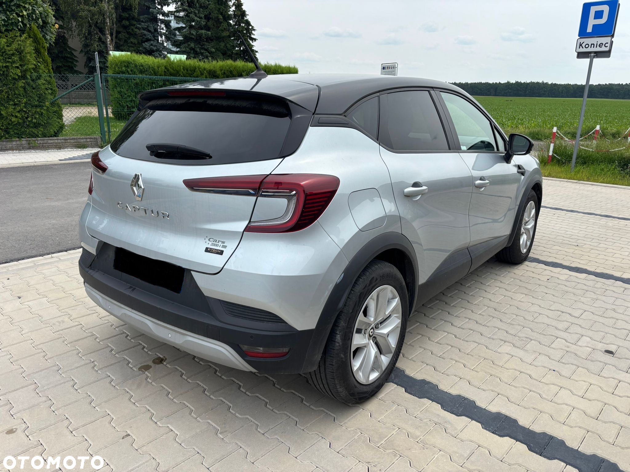 Renault Captur 1.6 E-TECH Full Hybrid 145 Techno - 4