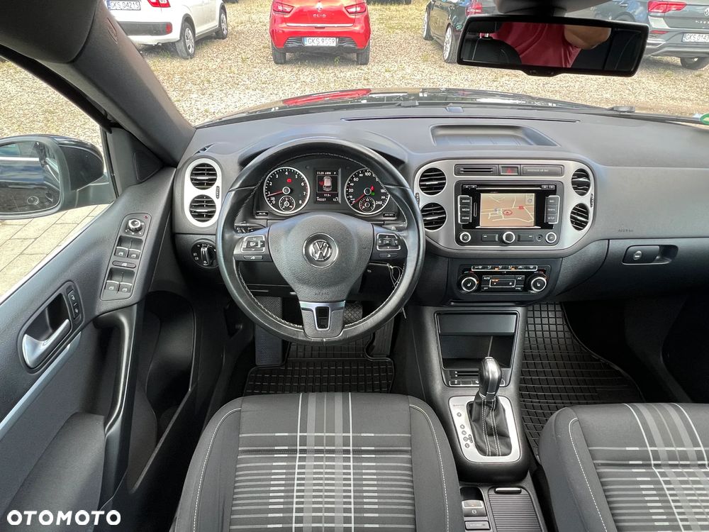 Volkswagen Tiguan 2.0 TSI 4Motion DSG Lounge Sport & Style - 22