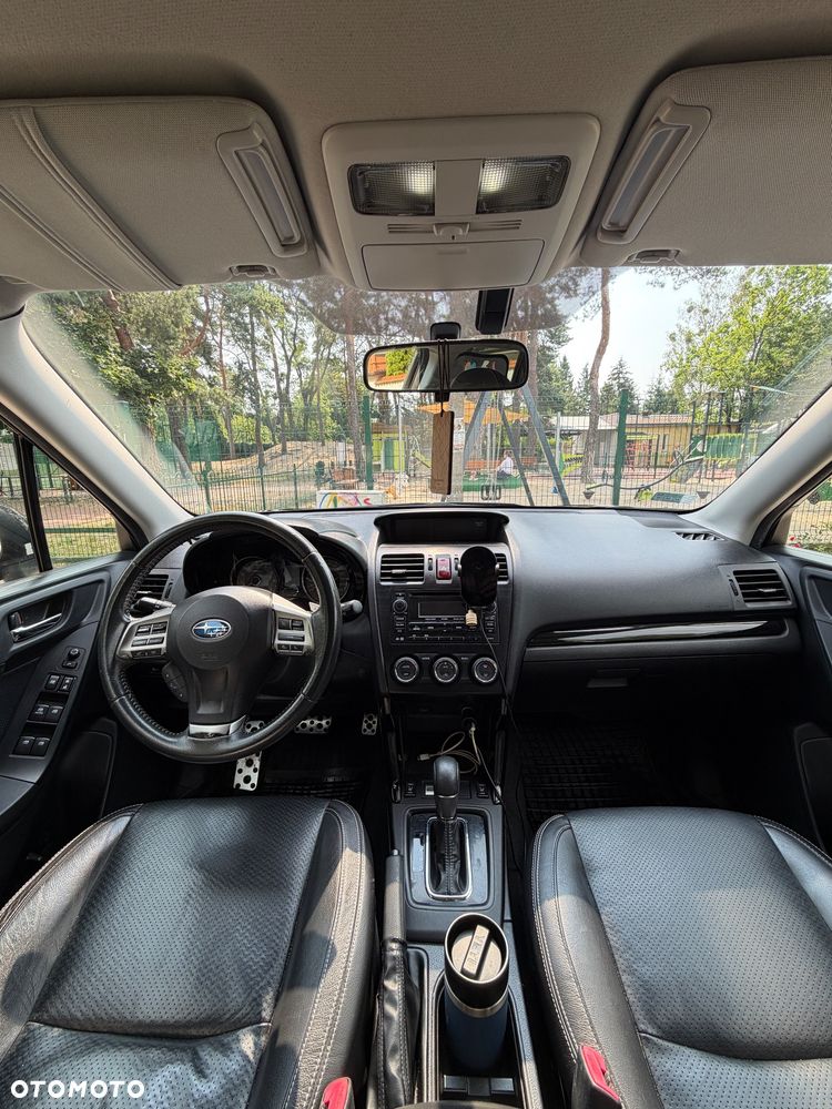 Subaru Forester 2.0XT Platinum Lineartronic - 8