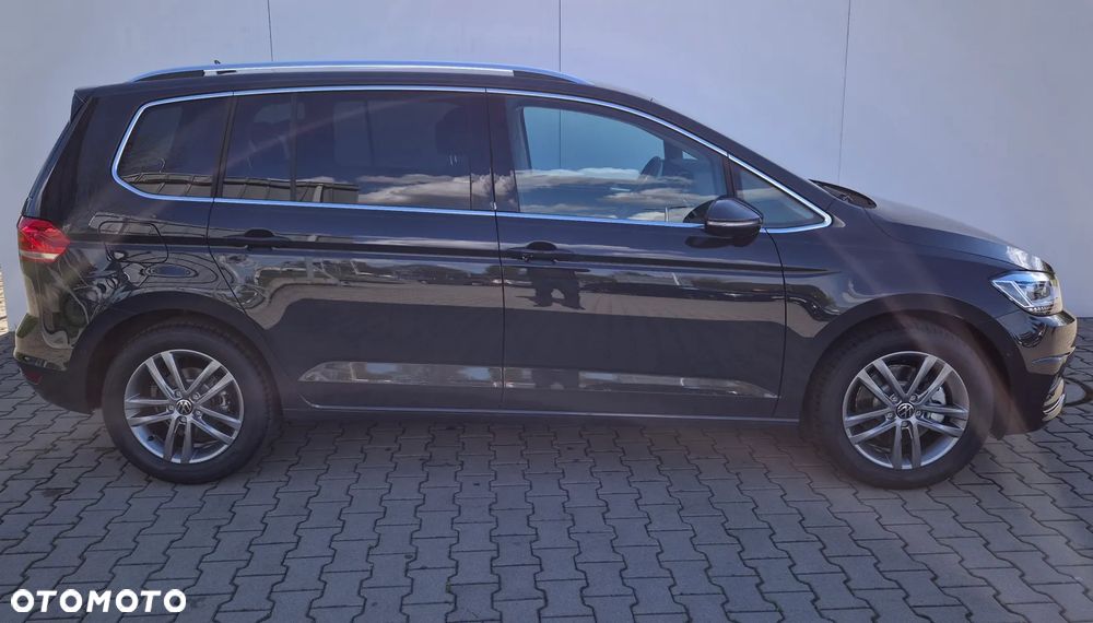 Volkswagen Touran 1.5 TSI EVO Highline DSG - 4