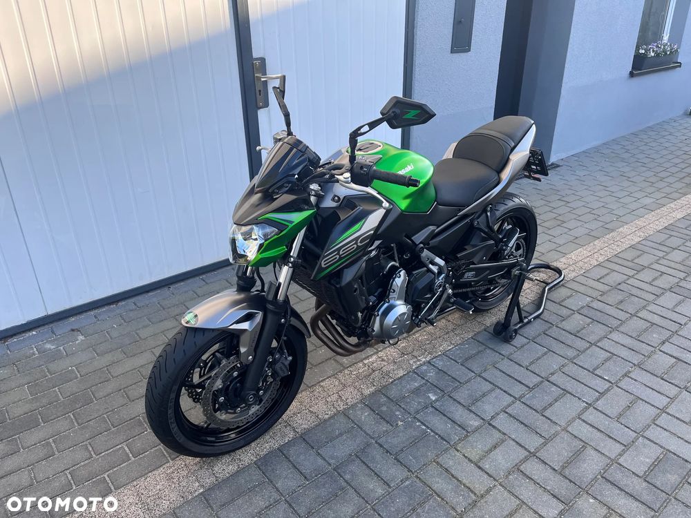Kawasaki Z 650 - 9