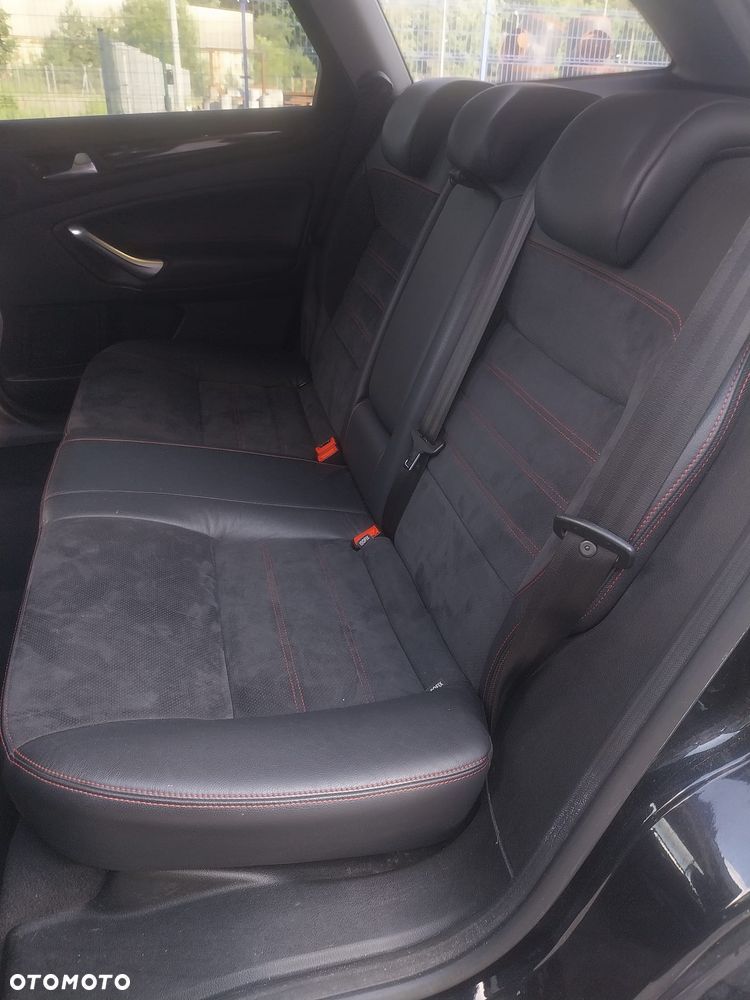 Ford Mondeo 2.0 EcoBoost Titanium S - 12