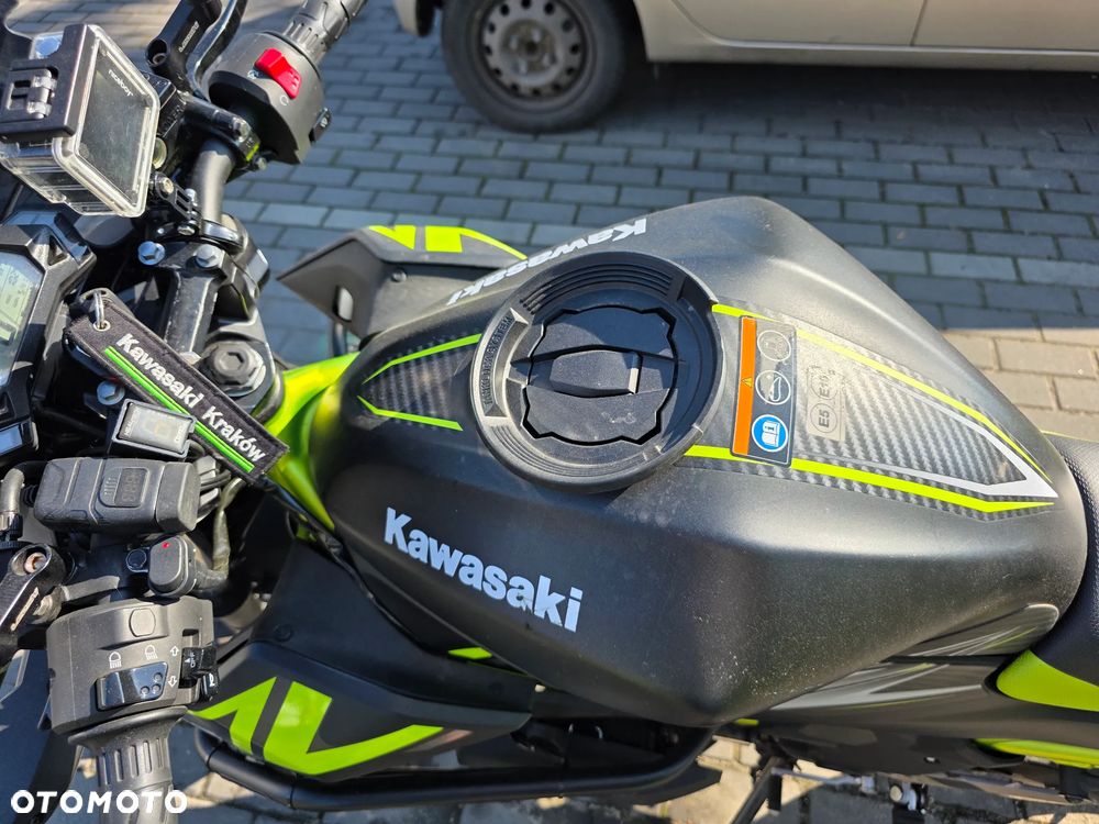 Kawasaki Z - 5