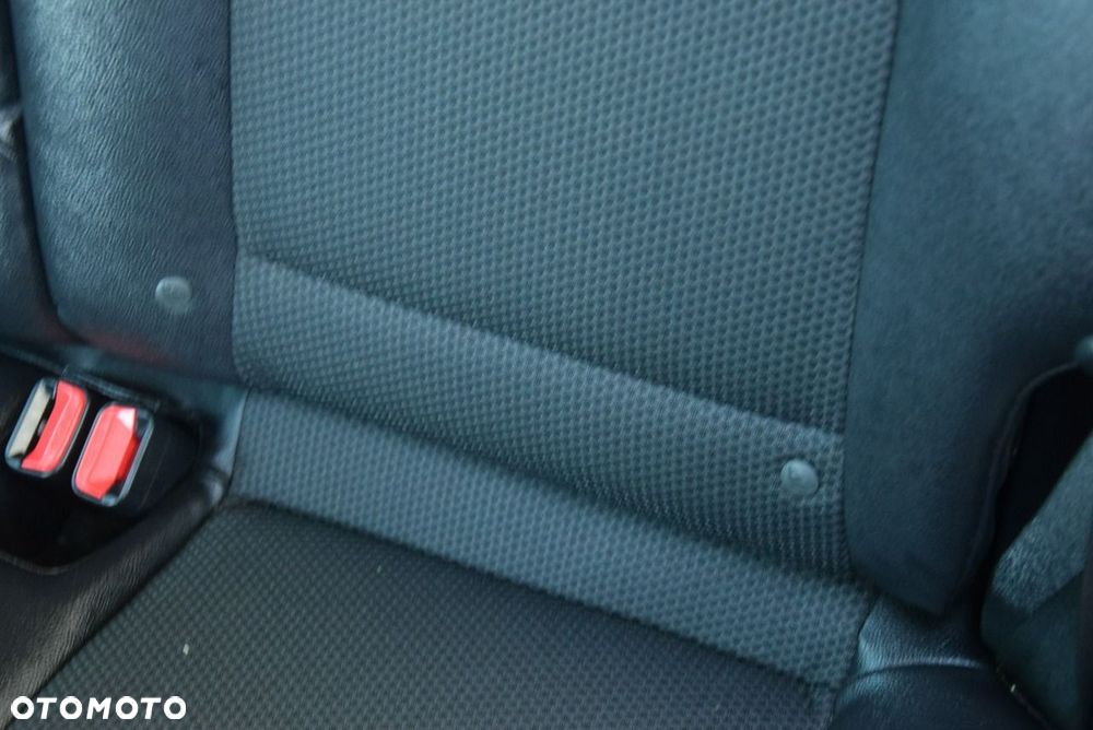Hyundai ix35 1.7 CRDi Classic 2WD - 32