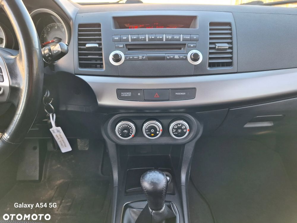 Mitsubishi Lancer 1.8 Inform - 15