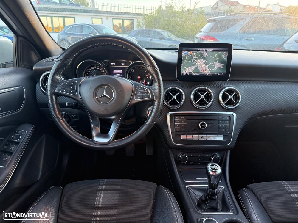 Mercedes-Benz A 180 d Urban - 17