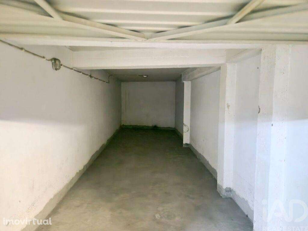 Parque de Estacionamento / Garagem / Box em Viana do Castelo e Meadela - Grande imagem: 3/8