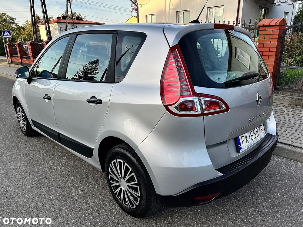 Renault Scenic - 6
