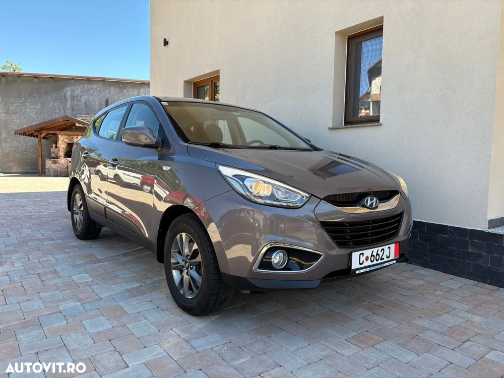 Hyundai ix35 2.0 CRDI 4WD Premium - 1