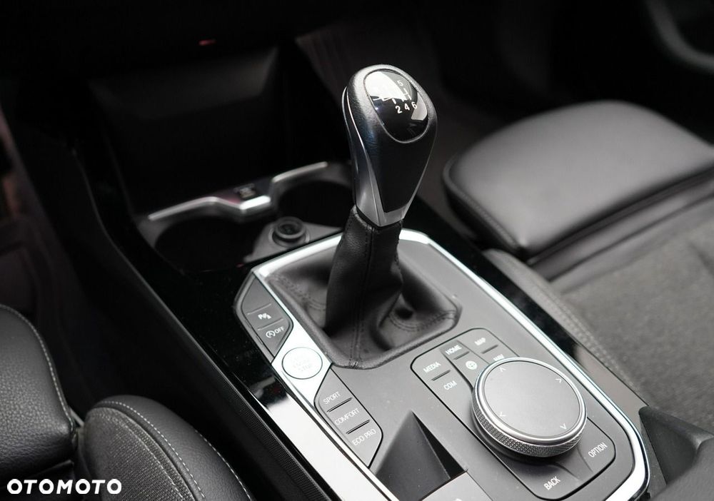 BMW Seria 1 - 16