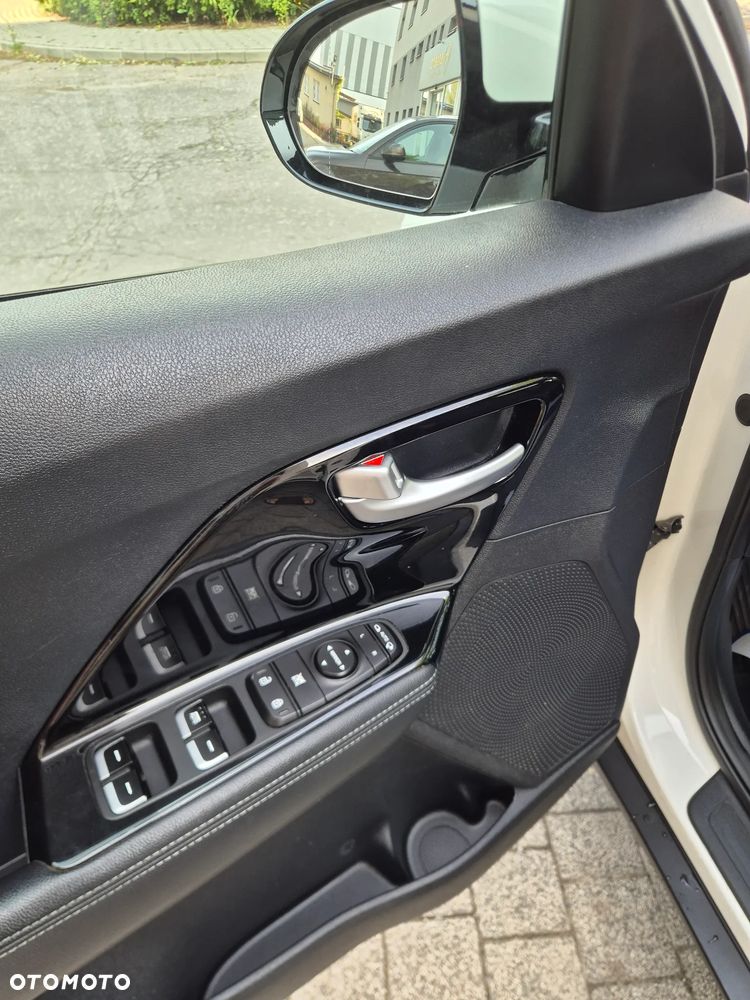 Kia Niro 1.6 GDI HEV 2WD OPF Spirit - 11