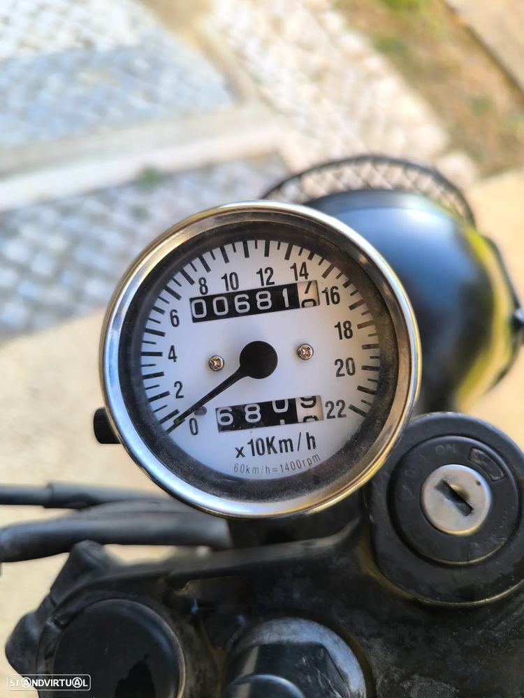 Suzuki GS - 10