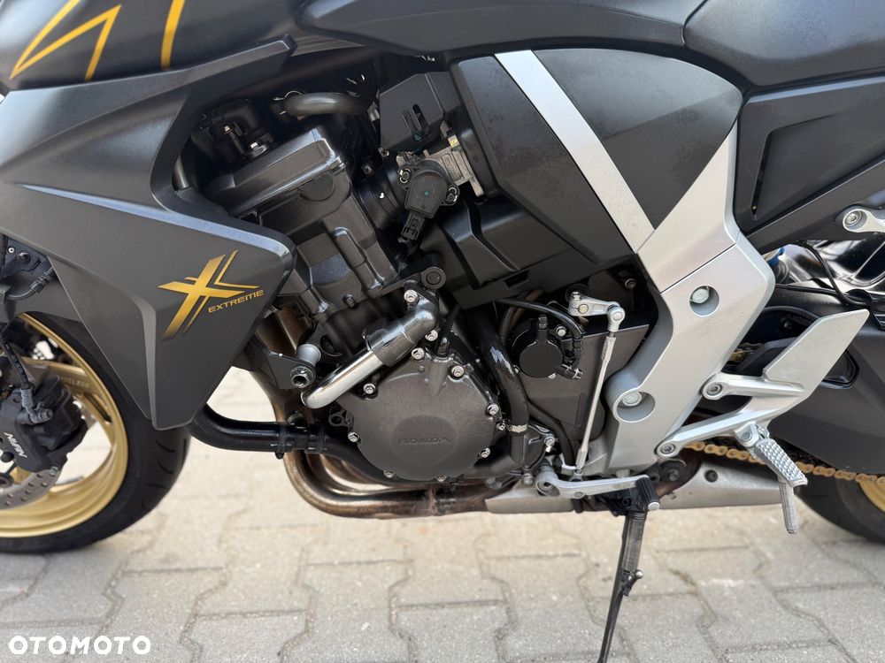 Honda CB - 21