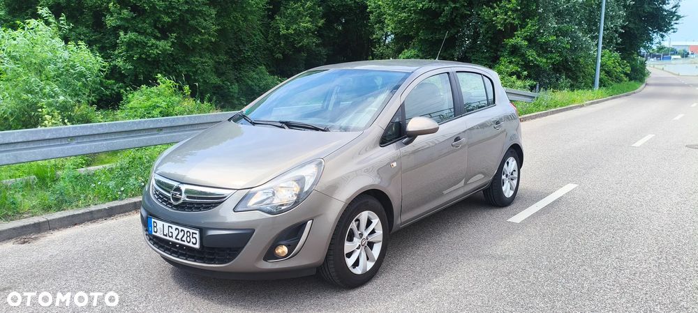 Opel Corsa - 1