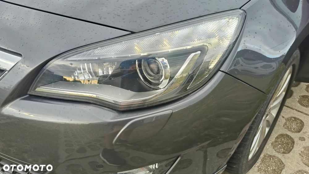 Opel Astra 1.4 Turbo Cosmo - 22