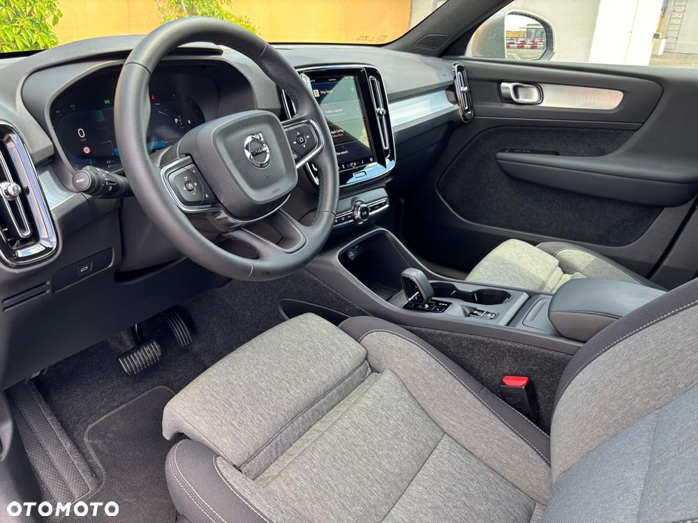 Volvo XC 40 B3 Core - 19
