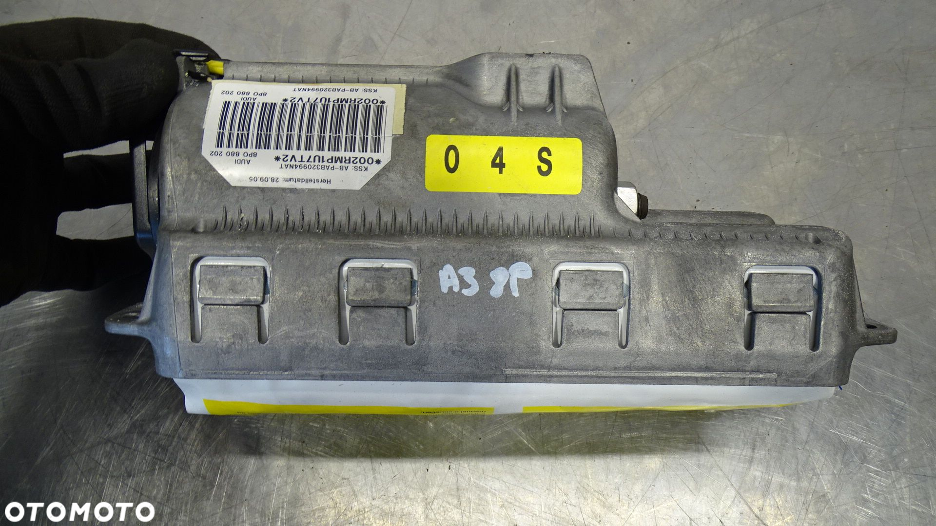 PODUSZKA PASAŻERA AUDI A3 8P 2.0TDI 8P0880202 - 2