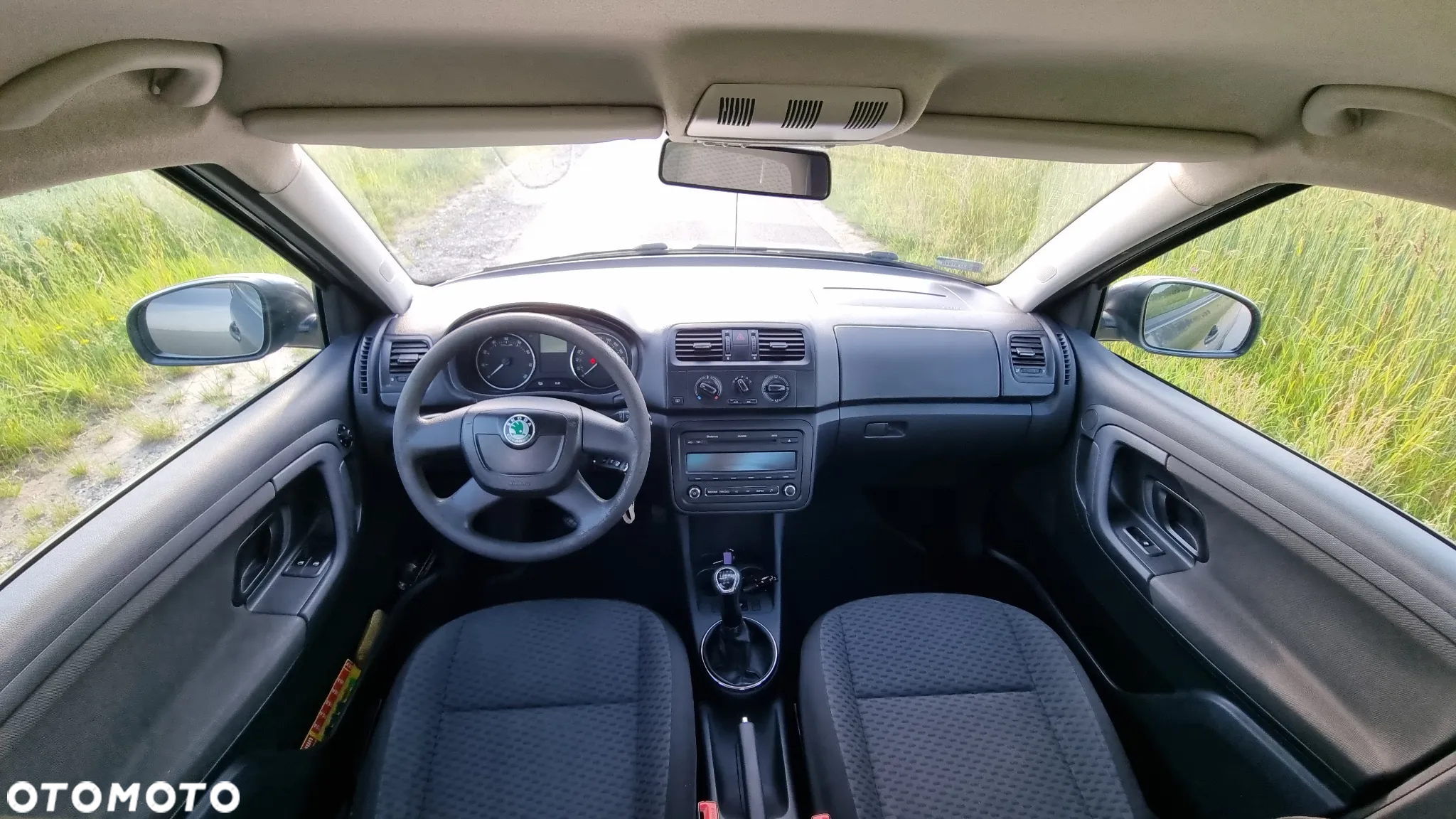 Skoda Fabia 1.2 TSI Ambiente - 8