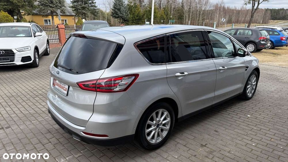 Ford S-Max - 15