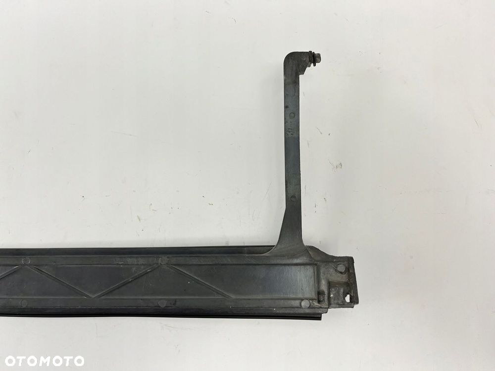 LISTWA SZYBERDACHU PROWADNICA MERCEDES W124 SEDAN S124 KOMBI 1247820824 - 2