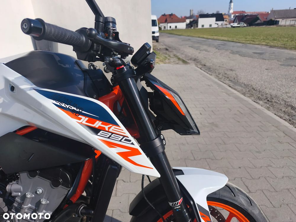 KTM Duke - 19